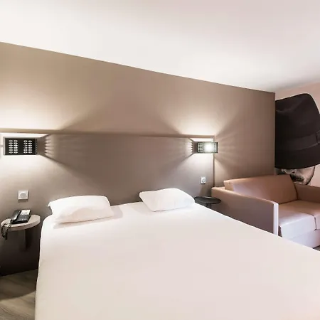 Hotel Ibis Styles Centre Port