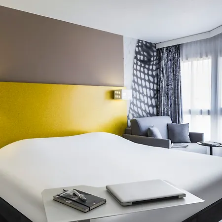 Ibis Styles Centre Port 3* Nice