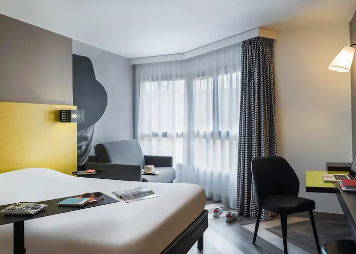 Otel Ibis Styles Centre Port Nice