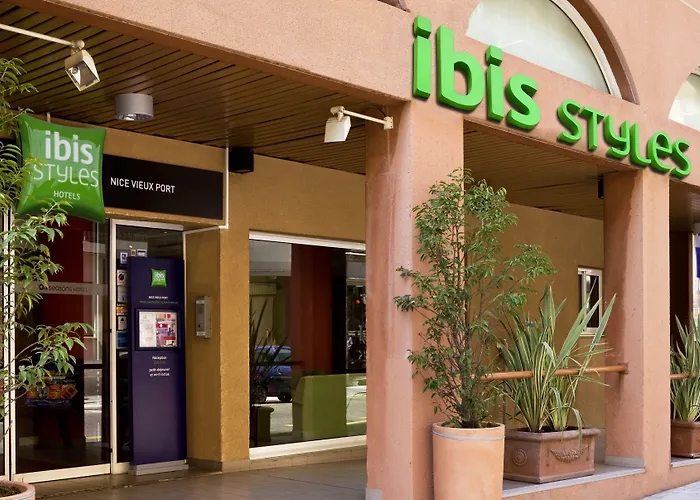 Ibis Styles Centre Port Otel 3*