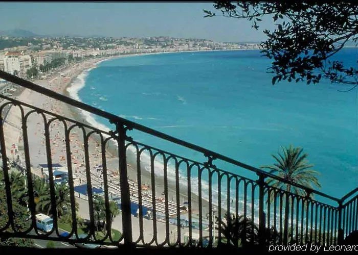 Ibis Styles Centre Port Nice