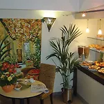 Hotel Ibis Styles Centre Port