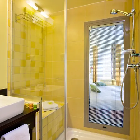 Szálloda Ibis Styles Centre Port 3*