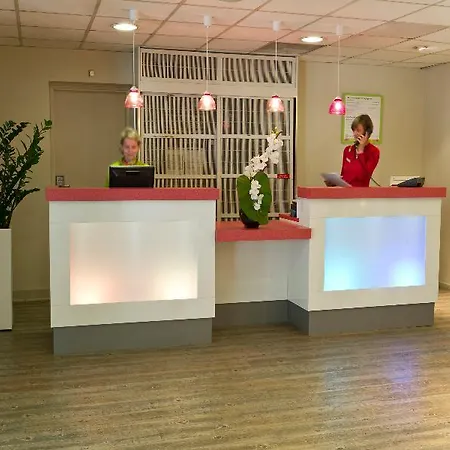 Ibis Styles Centre Port Szálloda Nizza