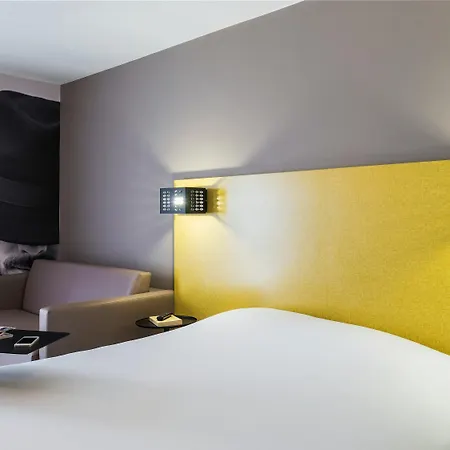 Ibis Styles Centre Port Hotel