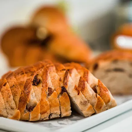 Ibis Styles Centre Port