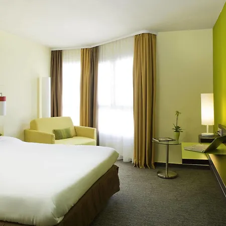Szálloda Ibis Styles Centre Port 3*