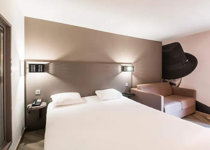 Ibis Styles Centre Port