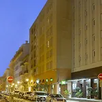 ホテル Ibis Styles Centre Port 3*
