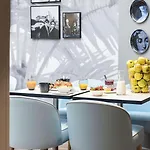ホテル Ibis Styles Centre Port ニース