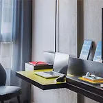 Ibis Styles Centre Port ニース