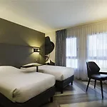ホテル Ibis Styles Centre Port