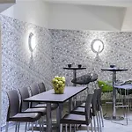 ホテル Ibis Styles Centre Port 3*