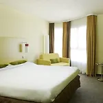 Ibis Styles Centre Port ホテル