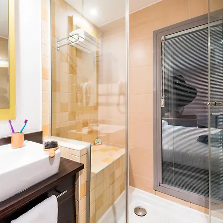 Ibis Styles Centre Port 3* Nizza