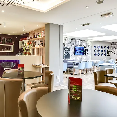 Hotel Ibis Styles Centre Port
