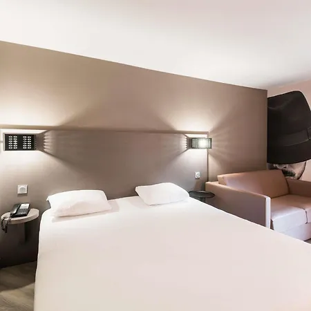 Hotell Ibis Styles Centre Port Nice