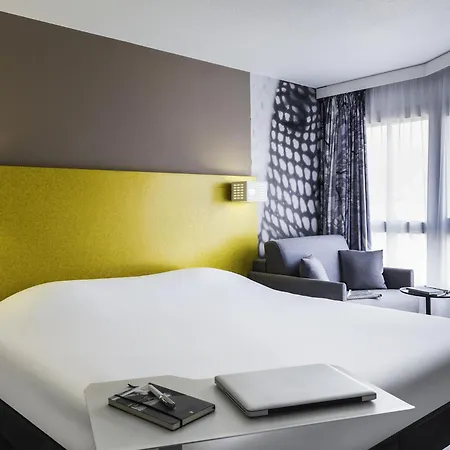 Ibis Styles Centre Port Hotell 3*