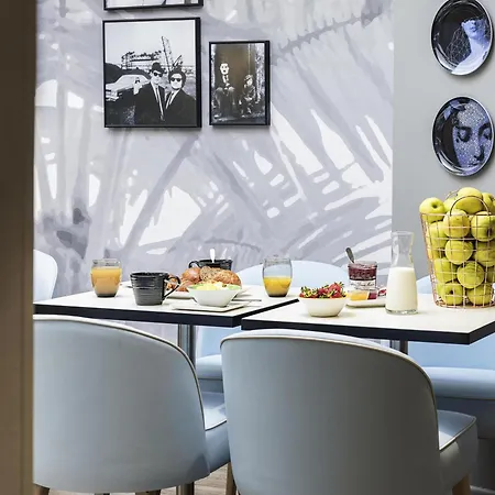 Hotel Ibis Styles Centre Port 3*