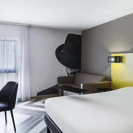 Otel Ibis Styles Centre Port Nice