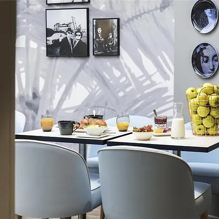 Hotel Ibis Styles Centre Port Nice