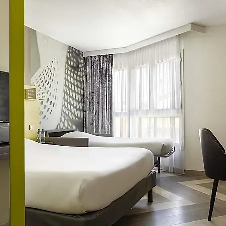 Otel Ibis Styles Vieux Port Nice