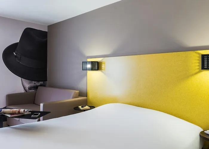 Ibis Styles Centre Port Hotel