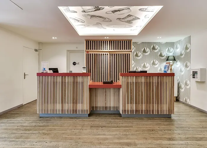 Ibis Styles Centre Port 3*