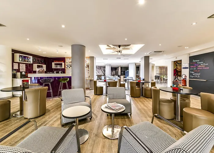 فندق Ibis Styles Centre Port 3*