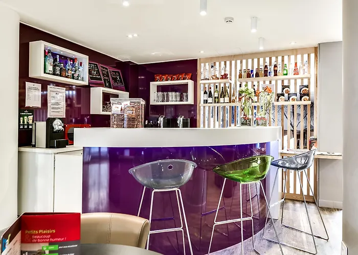 Hotel Ibis Styles Centre Port Nice