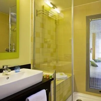 Hotel Ibis Styles Centre Port