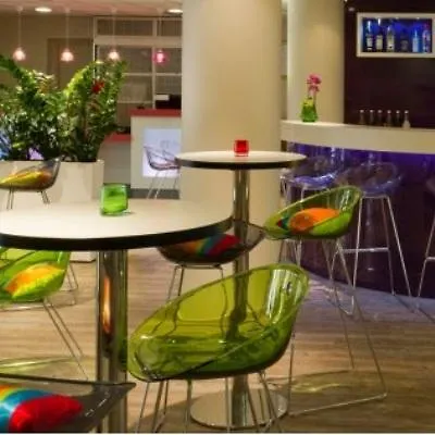 Ibis Styles Centre Port