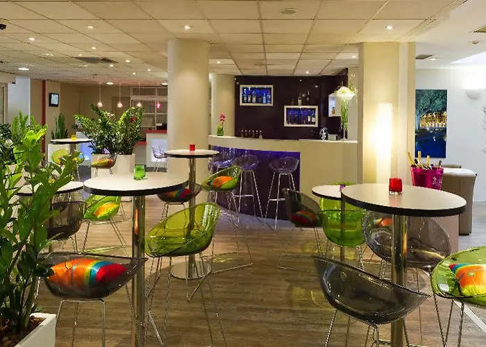 Ibis Styles Centre Port