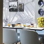 호텔 Ibis Styles Centre Port 3*