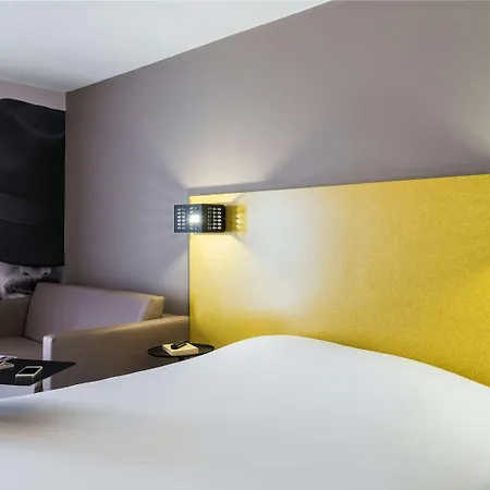 Ibis Styles Centre Port 3* Nizza