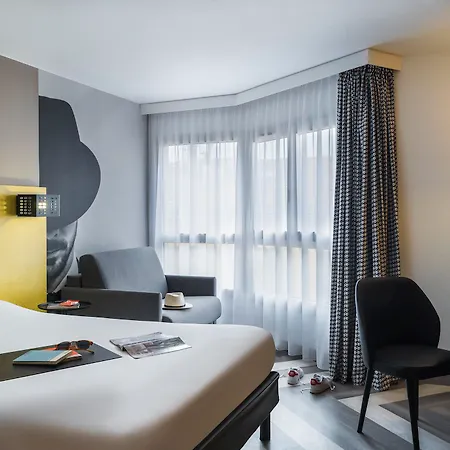 Hotell Ibis Styles Centre Port Nice