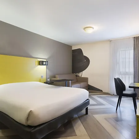 Ibis Styles Centre Port Hotell