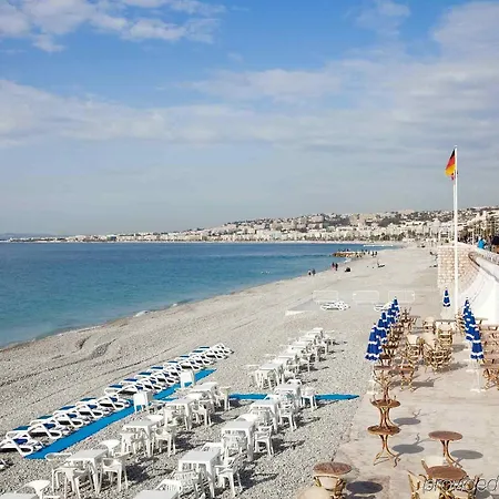 Hotel Ibis Styles Centre Port 3*