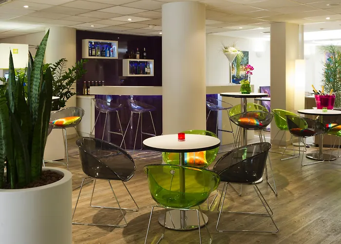 Ibis Styles Centre Port Nice