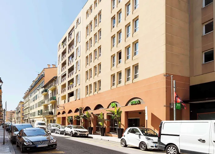 Hotell Ibis Styles Centre Port 3*
